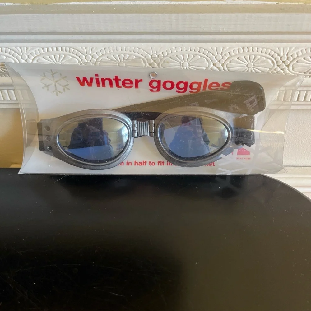 vintage y2k NIB Gap kids folding winter goggles for outdoor activities/100% UV